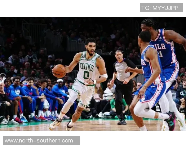 先声夺人 塔图姆干拔三分应声入网 先声夺人 塔图姆干拔三分应声入网