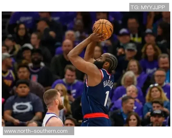 甜瓜:小卡不会打背靠背 只要他保持专注那快船就很恐怖 甜瓜:小卡不会打背靠背 只要他保持专注那快船就很恐怖